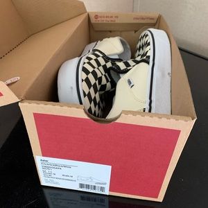 Woman Vans size 7.5